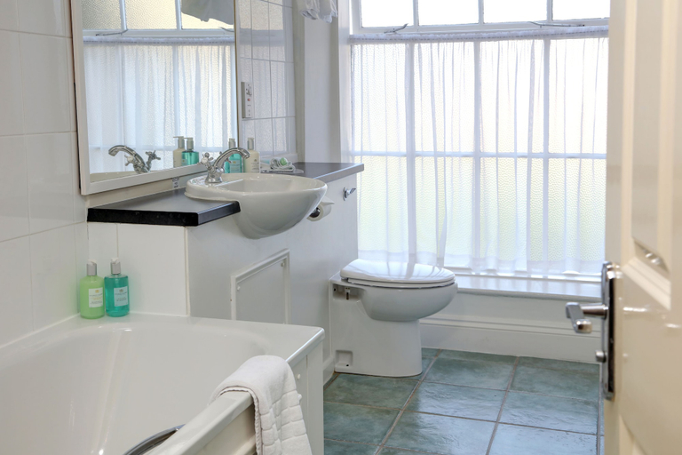 Bathroom 4, Best Western Forest & Vale Hotel, North Yorkshire
