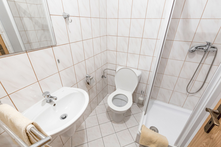 Bathroom 3, Hotel Grádl, Klatovy