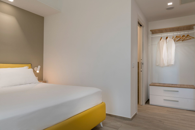 Bedroom 3, Youmami Lifestyle Suite Hotel, Teramo