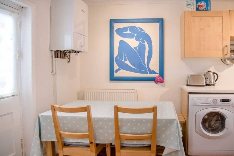 Others 5, Stowaway Cottage, Aldeburgh, Suffolk