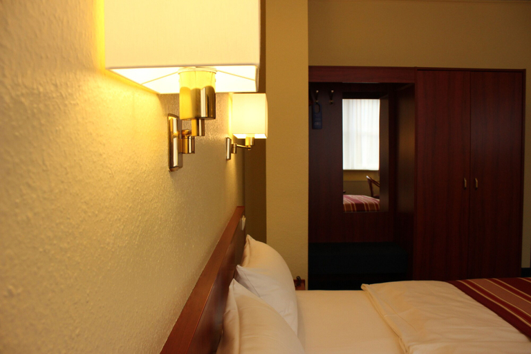 Bedroom 4, Hotel Cabo, Hamburg