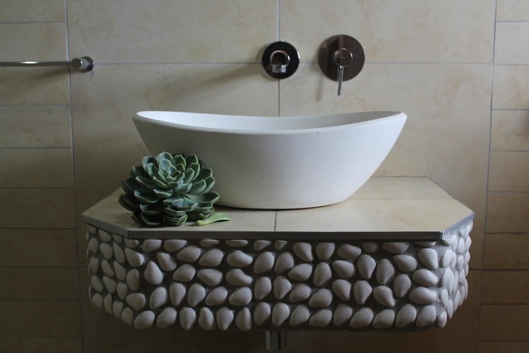 Bathroom, Eldorado Lodge CC, John Taolo Gaetsewe