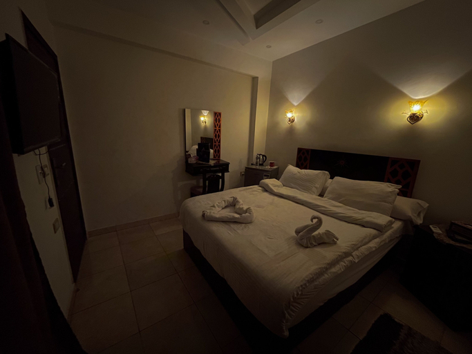 Bedroom 4, Sahara Pyramids Inn, Unorganized in Al Jizah