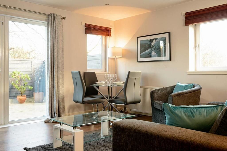 Others 4, Fabulous Apartment near Edinburgh Center, Edinburgh