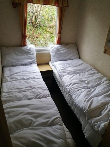 Bedroom, Steading Holidays - Croft Caravan, Highland