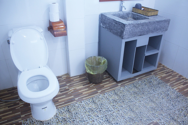 Bathroom 4, Ramchang Guesthouse, Svay Pao