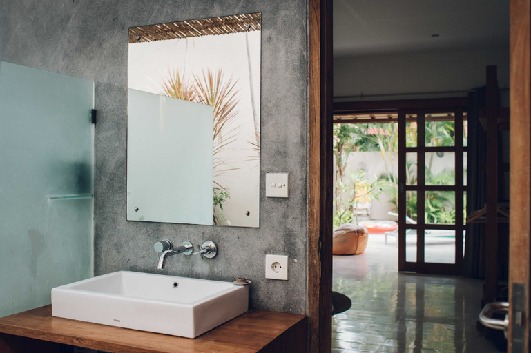 Bathroom 4, Villa Daya, Badung