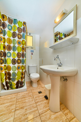Bathroom, Villa Diasselo, Crete