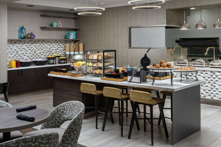 Food & Drinks 5, Hilton Garden Inn Yakima Downtown, Yakima