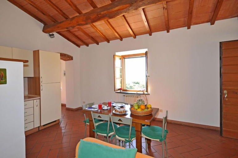 Others 5, Talamone, Grosseto