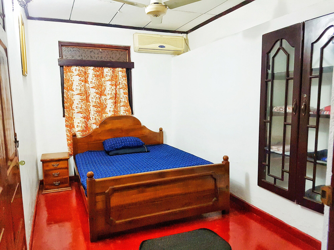 Bedroom 2, Fernando Residence, Beruwala