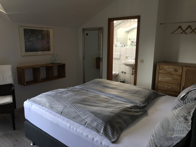Bedroom 3, Landhotel Linden am Venekotensee, Viersen