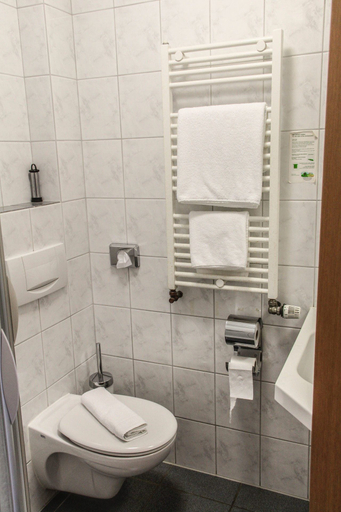 Bathroom, Hotel Westermann, Warendorf