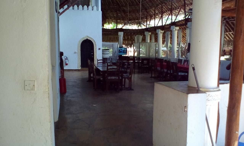 Food & Drinks, Rainbow Villas, Malindi