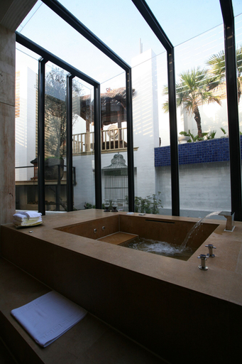 Sport & Beauty 4, Chateau Boutique Motel, Taichung