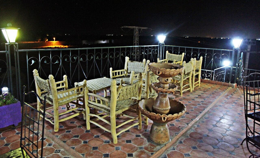Food & Drinks 5, Naima House, Taroudannt
