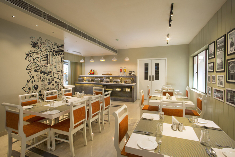 Food & Drinks 5, Langford Keys by TGI, Bangalore