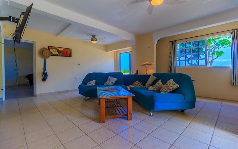 Others 5, Esperanza Downstairs by Skyrun, Isla Mujeres