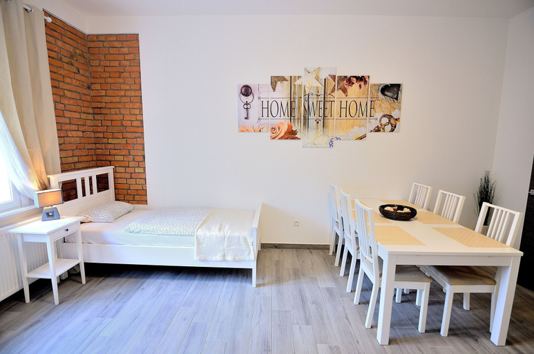 Others 3, Victus Apartamenty - Riviera, Sopot