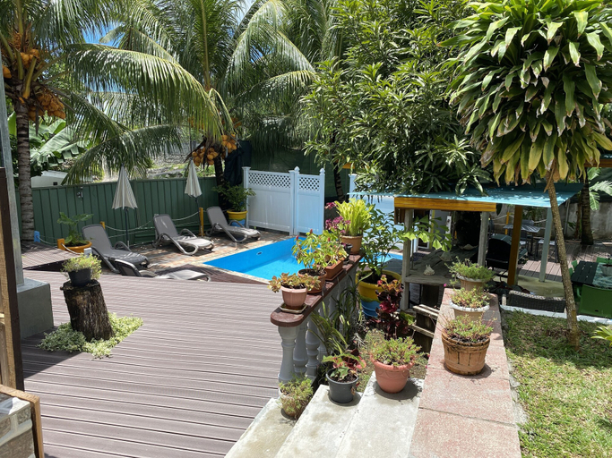 Others 4, Mer Riviere Self Catering