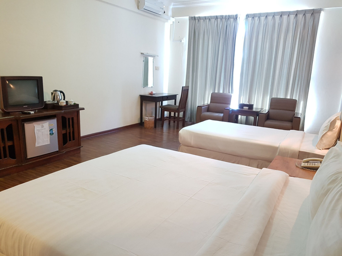 Bedroom 3, Zabu Thiri Hotel, Naypyitaw