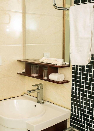 Bathroom 3, Chaolv Business Hotel, Hangzhou