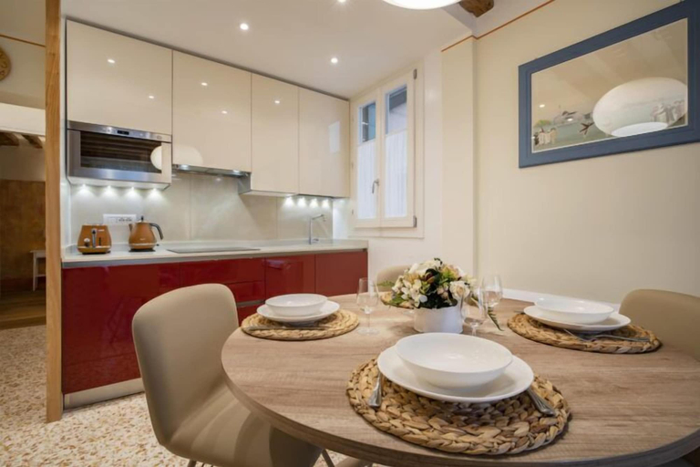 In-room dining 3, Rialto Sant'Aponal Prestige by Wonderful Italy, Venezia