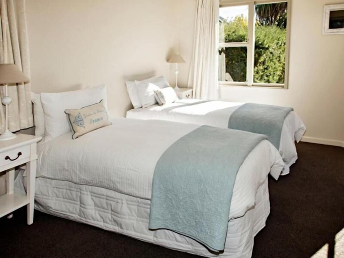 Bedroom 3, Pinot Cottage, Queenstown-Lakes
