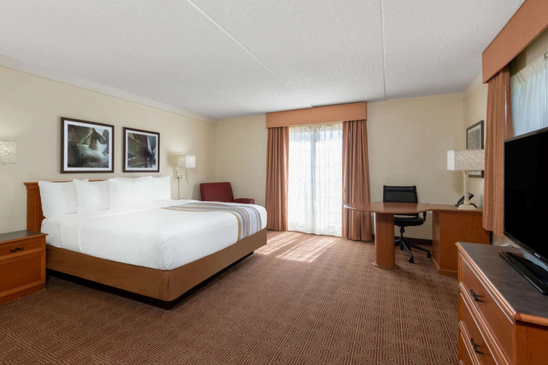Bedroom 4, La Quinta East Deerfield Beach - Boca Raton, Broward