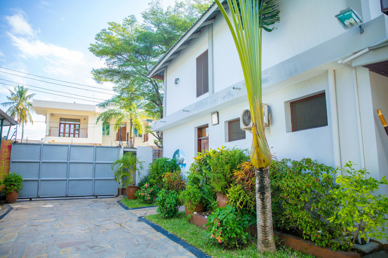 Exterior & Views 2, Saadani Tourist Center - Hostel, Kinondoni