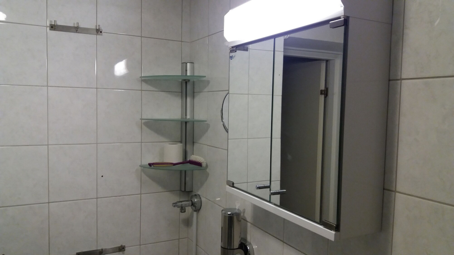 Bathroom 3, Imatran Portti, South Karelia