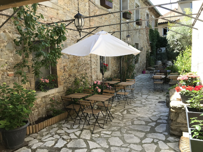 Others 5, Hôtel Du Pont Vieux, Aude