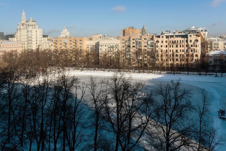 Exterior & Views, Prime Host apartments on Patriarch Ponds, Northern