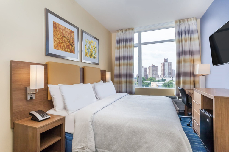 Days Inn by Wyndham Brooklyn Crown Heights, New York