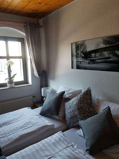 Bedroom 4, Hotel Restaurant Dragonerbau, Main-Kinzig-Kreis
