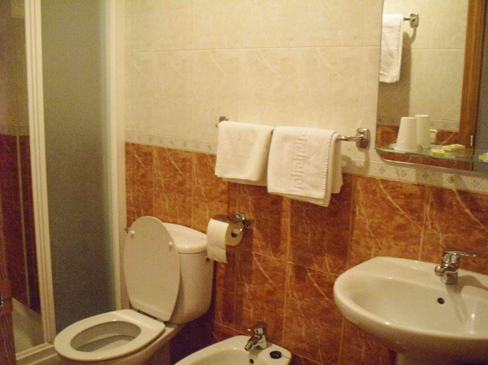 Bathroom 4, Hostal Sunami, Alicante