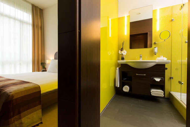 Bedroom 4, Corbin München Airport Business Hotel, Freising