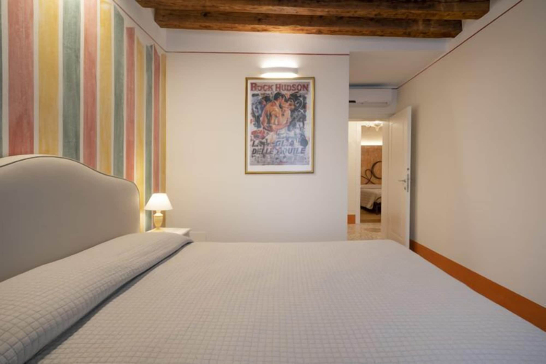 Room 4, Rialto Sant'Aponal Prestige by Wonderful Italy, Venezia