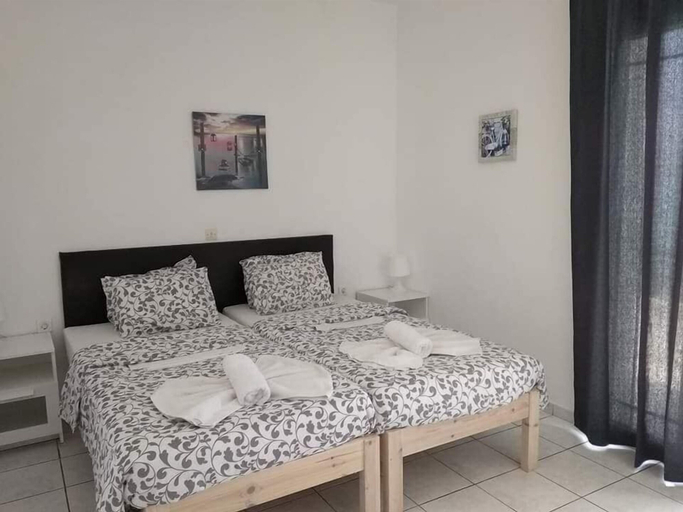 Bedroom 3, Hiona Apartments, Crete