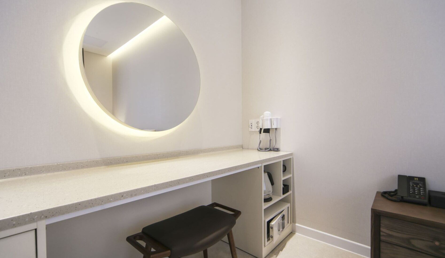 Bathroom 4, Hermon Hotel Gangseo, Gimhae