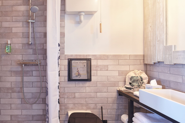 Bathroom 5, Bretterbude Heiligenhafen, Ostholstein