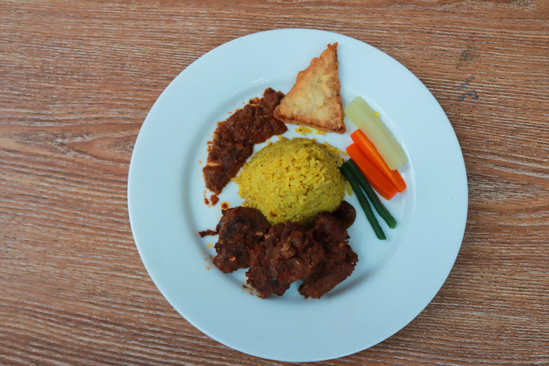 Food & Drinks 27