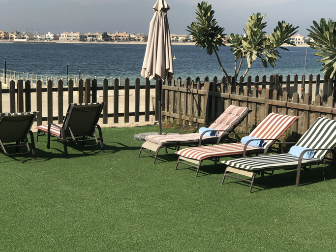 Terrace/patio 2, Yanjoon Holiday Homes - Palma Residence, Dubai