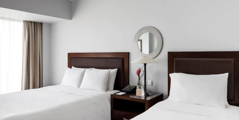 Bedroom 3, Copthorne King’s Hotel Singapore, Singapore