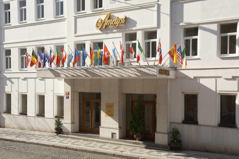 Exterior & Views 2, Hotel Ametyst, Praha 2