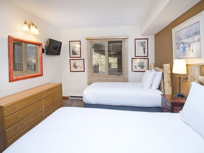 Bedroom 2, Vantage Point Condo 303, Eagle
