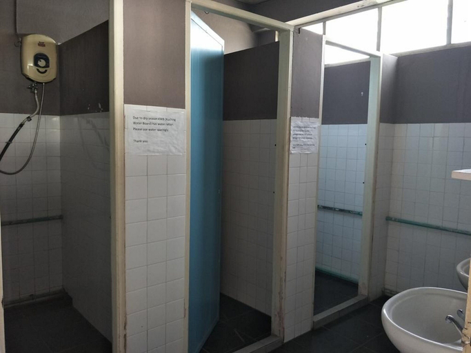 Bathroom, B&B Inn - Hostel, Kuching
