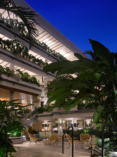 Exterior & Views 2, Mayfair House Hotel & Garden, Miami-Dade