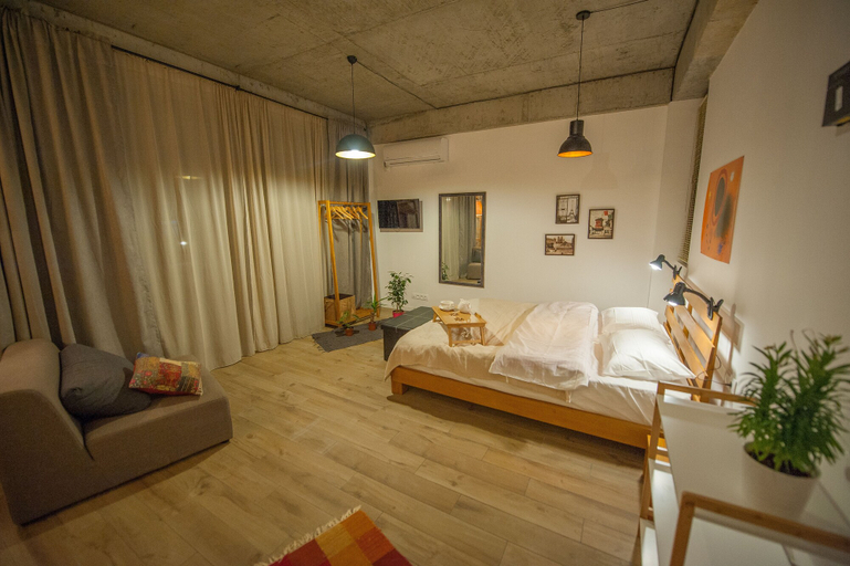 Bedroom 3, Easy Hotel, Tbilisi
