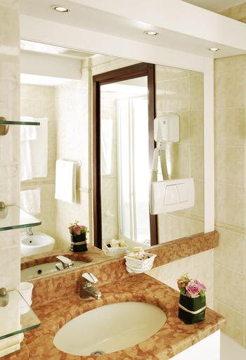 Bathroom 5, Aparthotel Adagio Rome Vatican, Roma